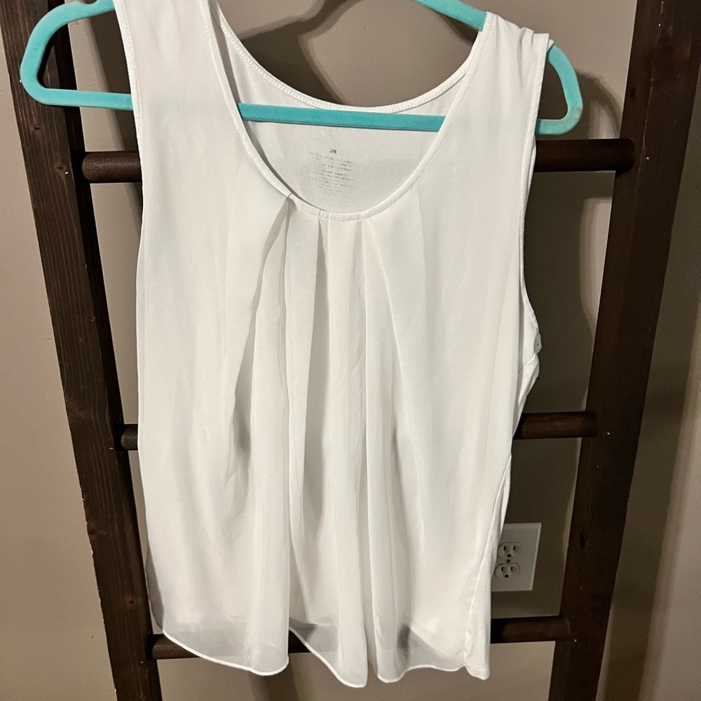 White sleeveless top with stretchy back